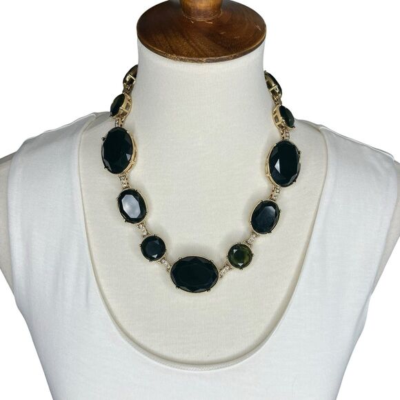 Ann Taylor Dark Green Chunky Gold Tone Rhinestone Statement Necklace Old Money - Picture 3 of 14